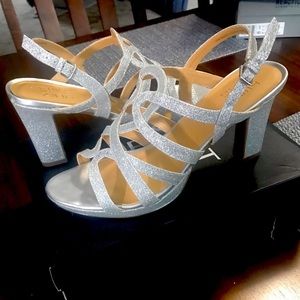 Naturalizer Cameron Silver Heels